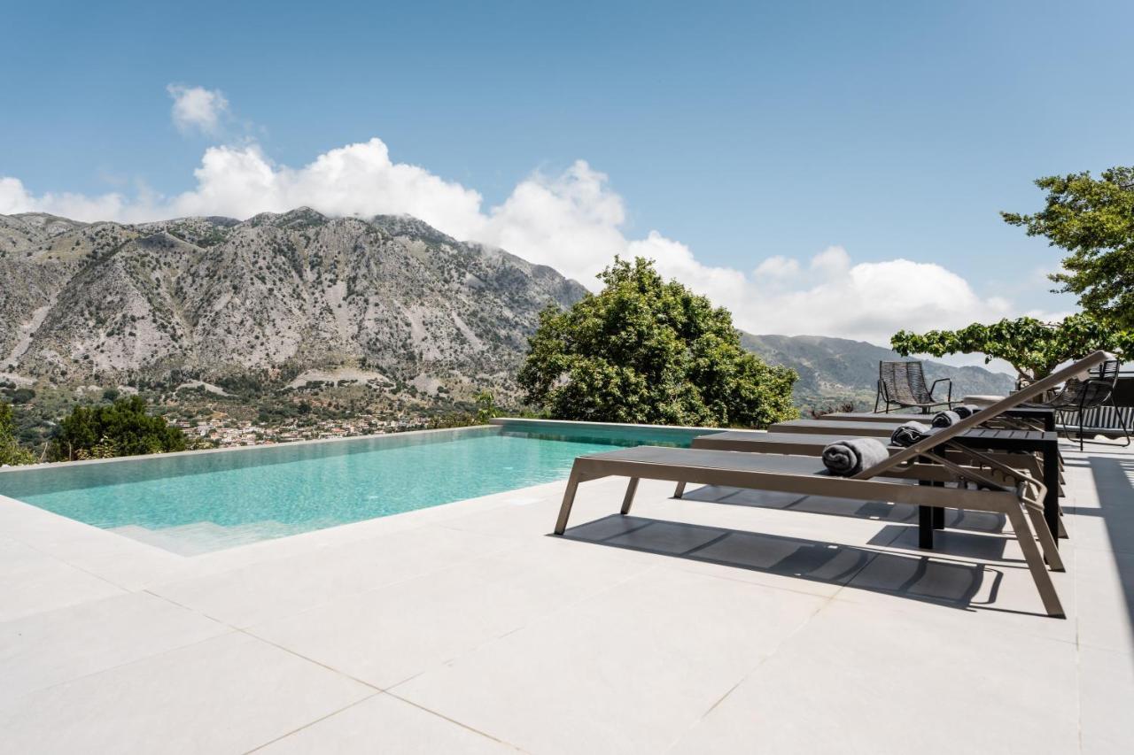 Eumelia Iconic Villa, With Heated Pool & Whirlpool, By Thinkvilla Asi Gonia Экстерьер фото